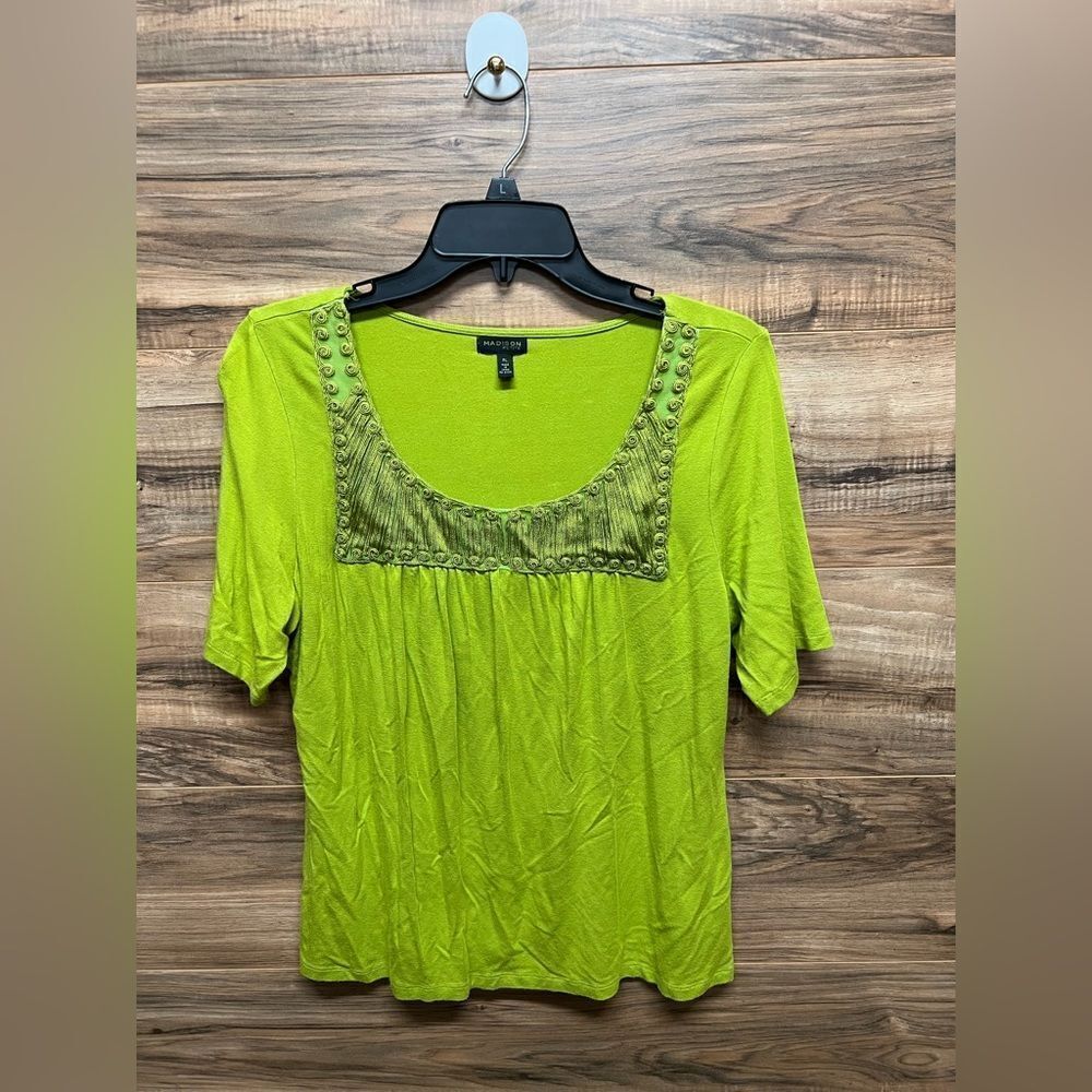 Madison PL‎ green top